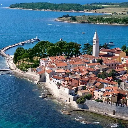 Ester Novigrad Istria